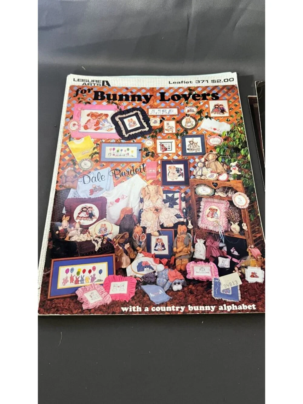 10 Leisure Arts Cross-Stitch Book Lot - Animal Seasonal & Baby